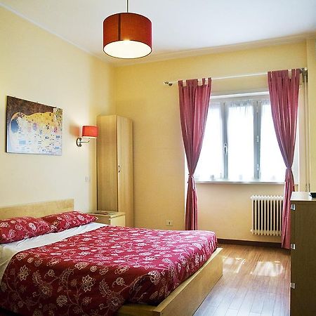 Готель La Dolce Sosta Лідо-ді-Остія Екстер'єр фото